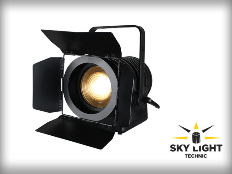 Fresnel 2000W derítőfény